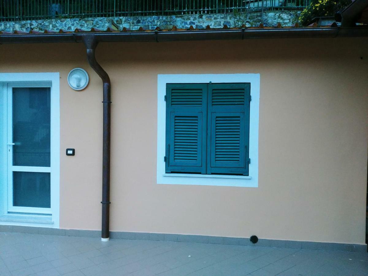 Appartamento Il Fattore 莱万托 外观 照片
